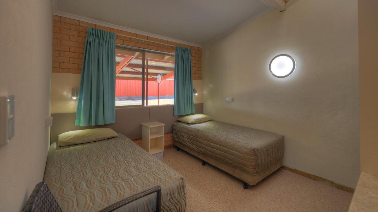 Tenterfield Motor Inn Kültér fotó